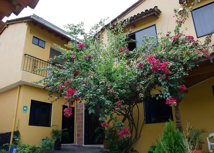 Hospedaje La Glorieta